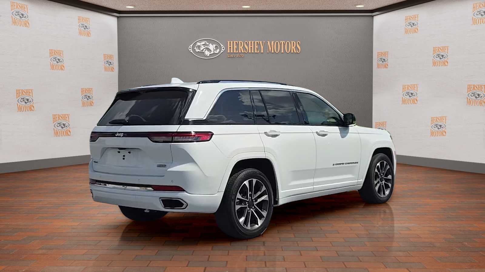 2022 Jeep Grand Cherokee Overland