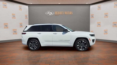 2022 Jeep Grand Cherokee Overland