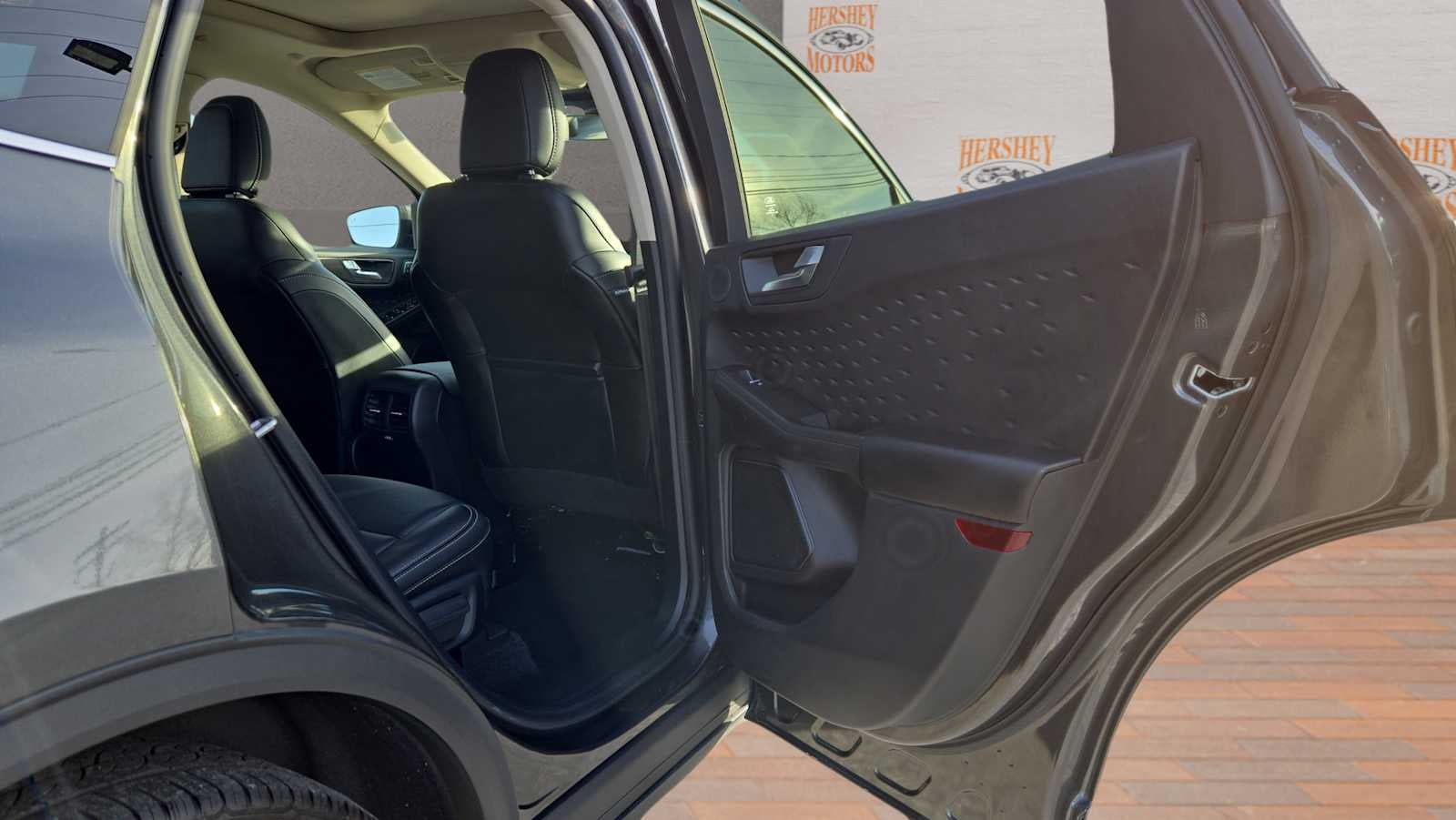 2020 Ford Escape Titanium Hybrid