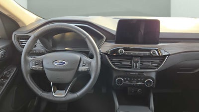2020 Ford Escape Titanium Hybrid