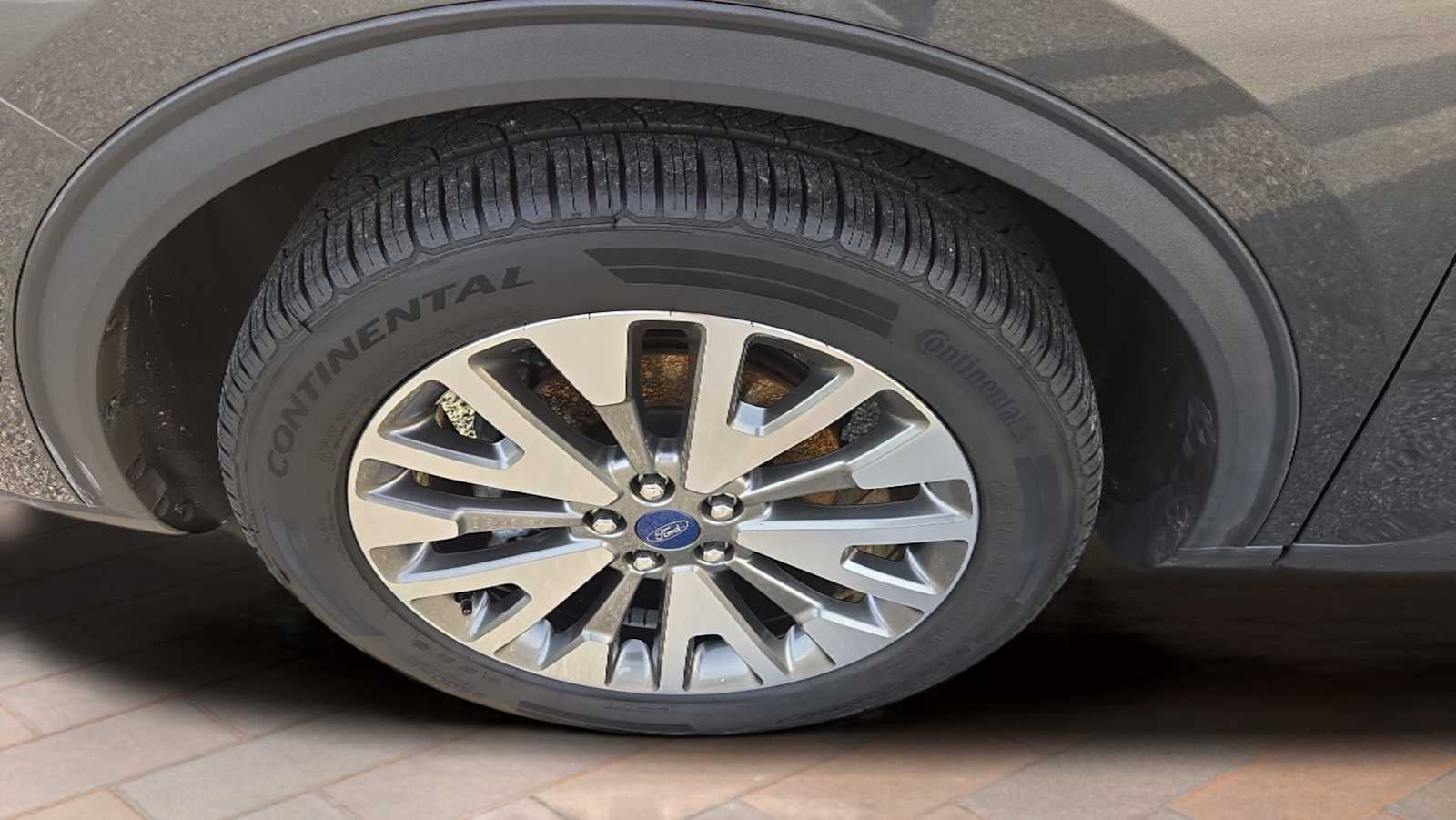 2020 Ford Escape Titanium Hybrid