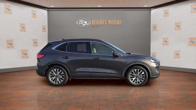 2020 Ford Escape Titanium Hybrid