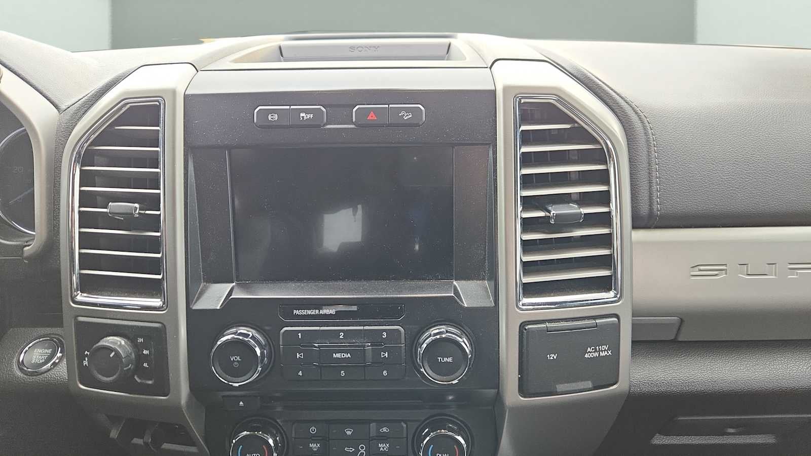 2017 Ford Super Duty F-250 SRW Lariat