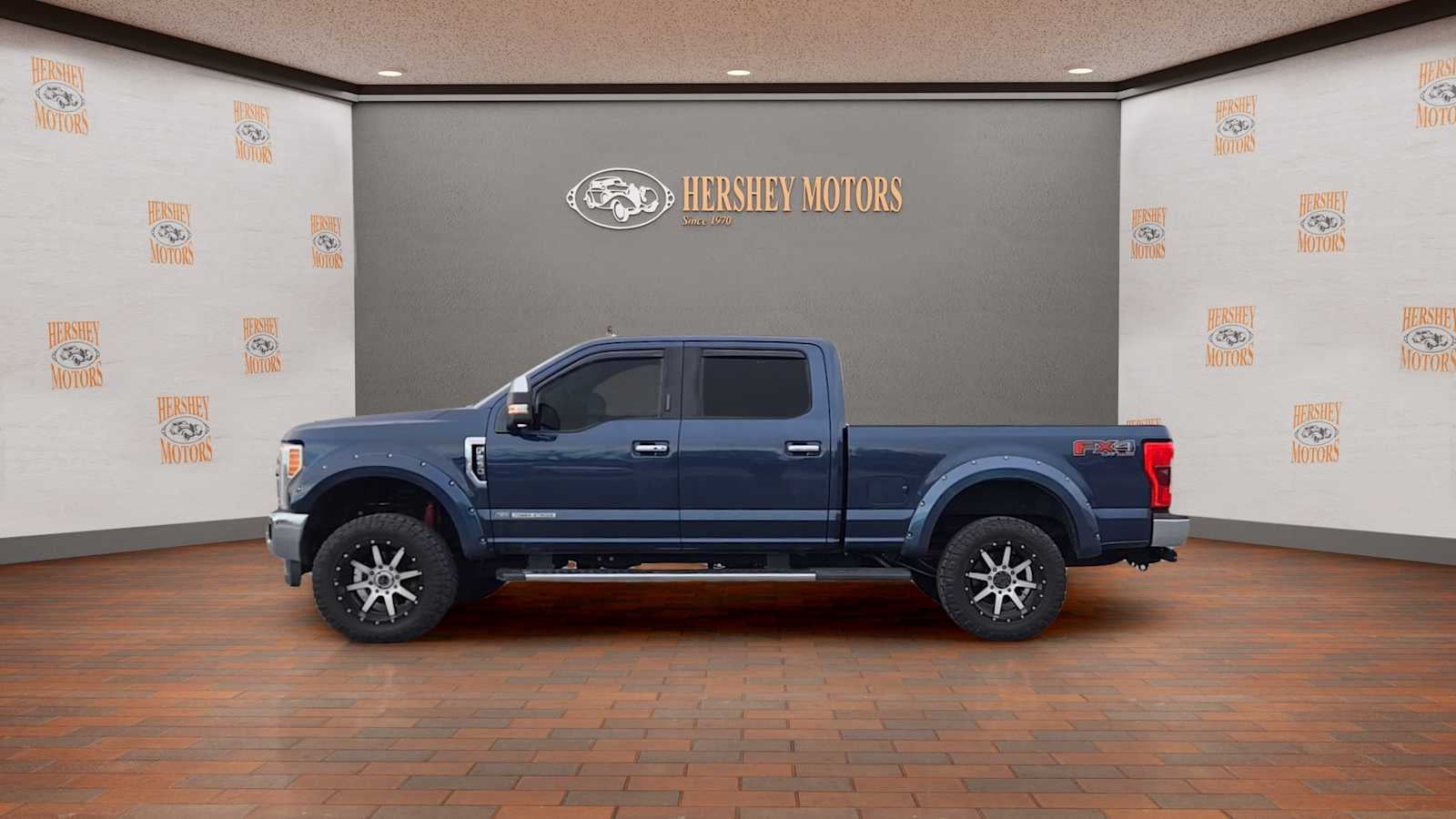 2017 Ford Super Duty F-250 SRW Lariat