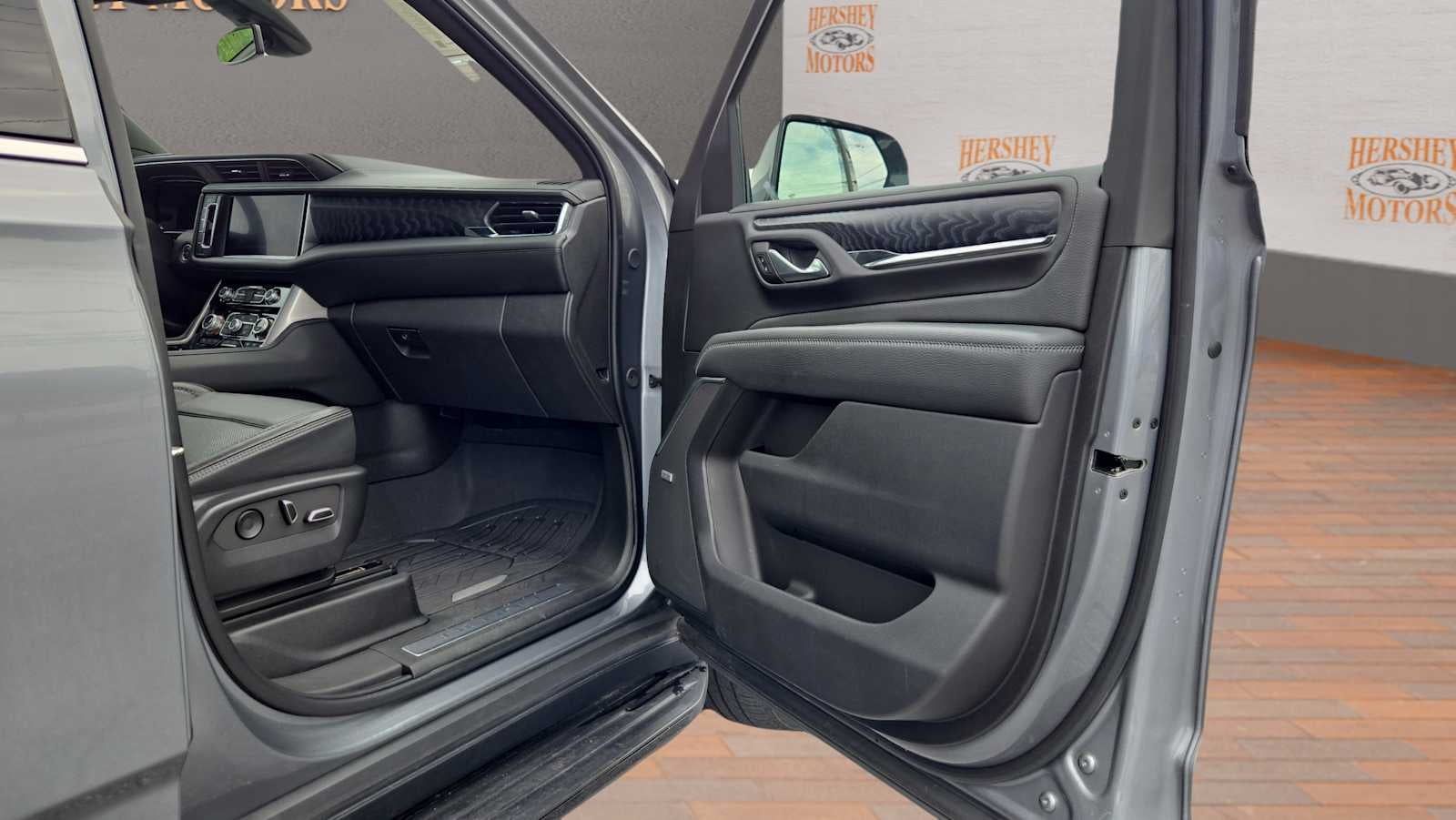 2022 GMC Yukon Denali Denali
