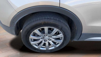 2023 Cadillac XT4 AWD Premium Luxury