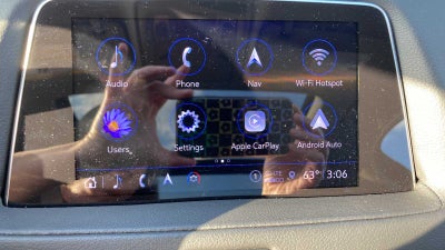 2023 Cadillac XT4 AWD Premium Luxury