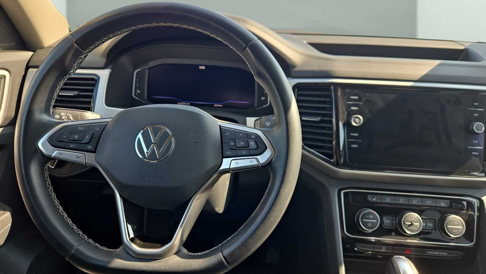 2022 Volkswagen Atlas 2.0T SEL
