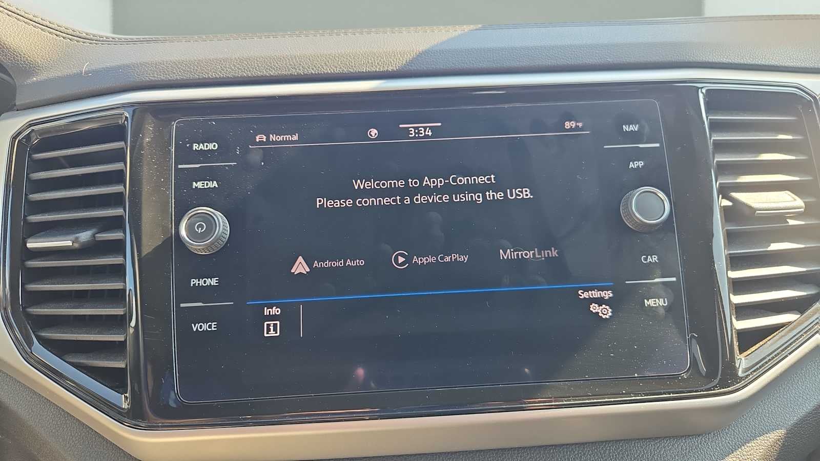 2022 Volkswagen Atlas 2.0T SEL