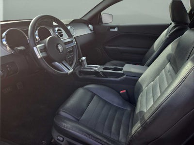 2006 Ford Mustang GT Deluxe