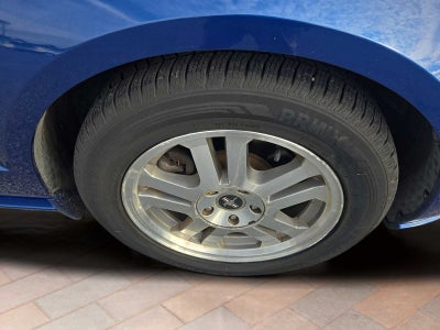 2006 Ford Mustang GT Deluxe