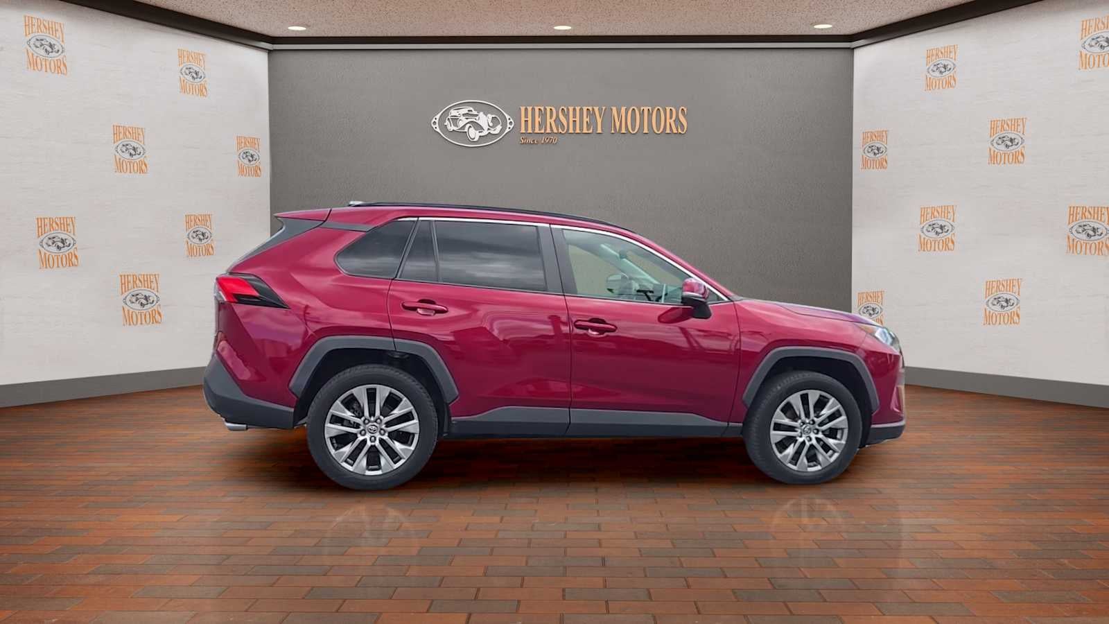 2020 Toyota RAV4 XLE Premium