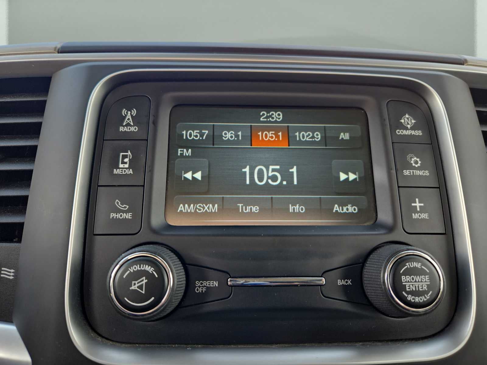 2020 RAM 1500 Classic SLT
