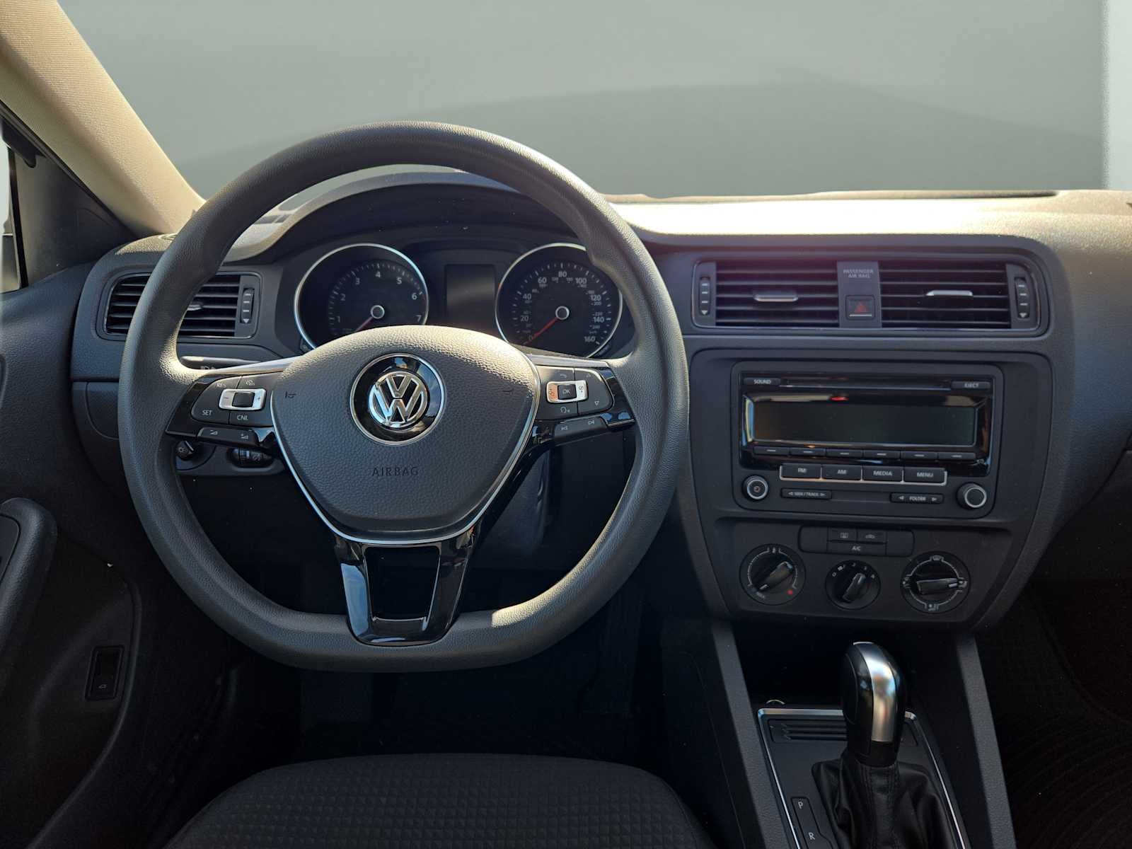 2015 Volkswagen Jetta 2.0L S