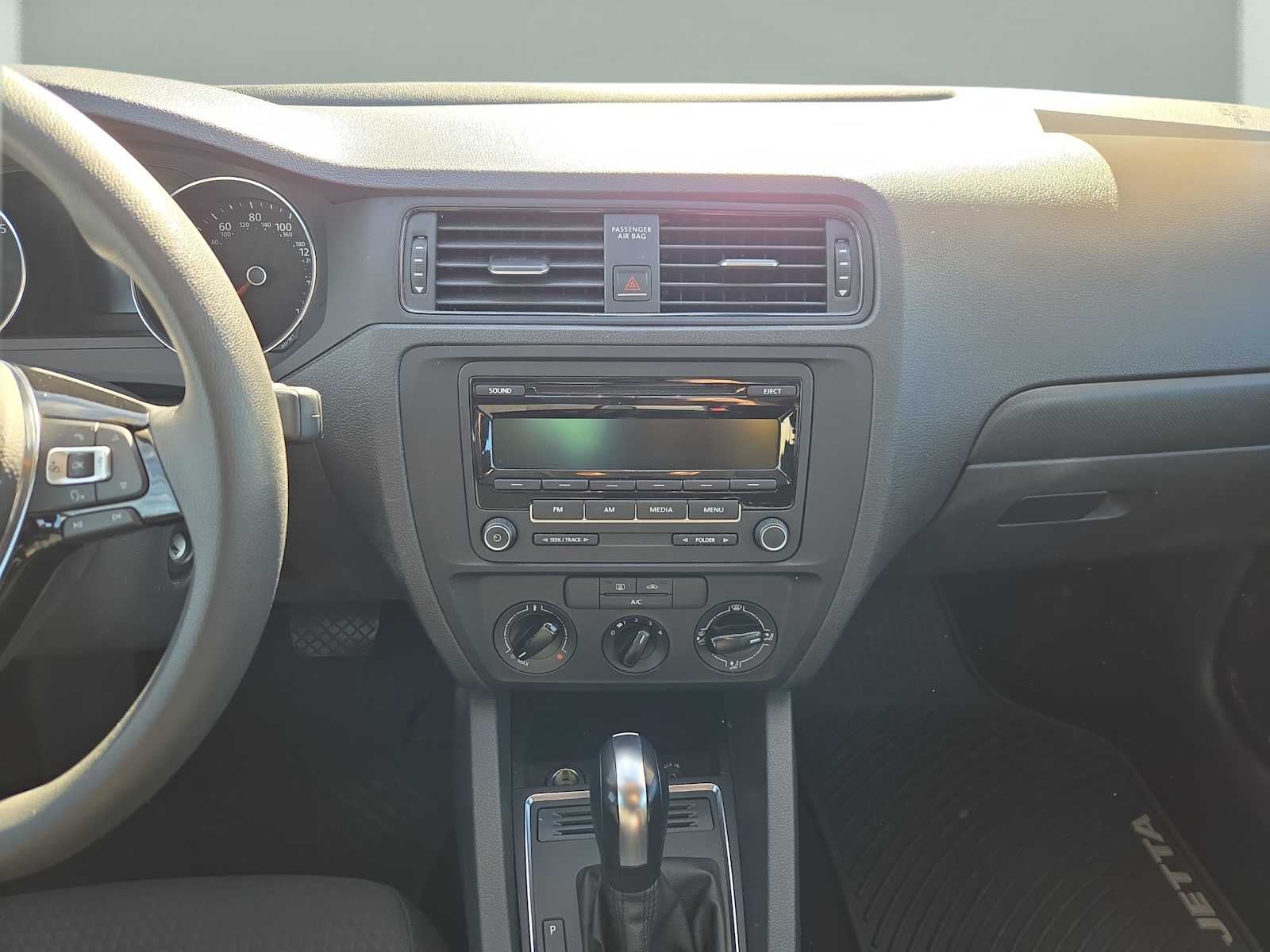 2015 Volkswagen Jetta 2.0L S