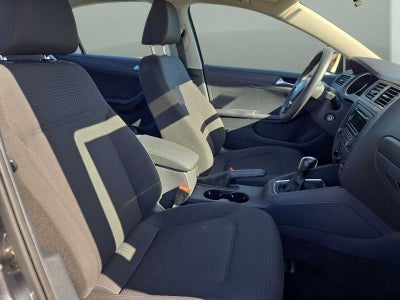 2015 Volkswagen Jetta 2.0L S