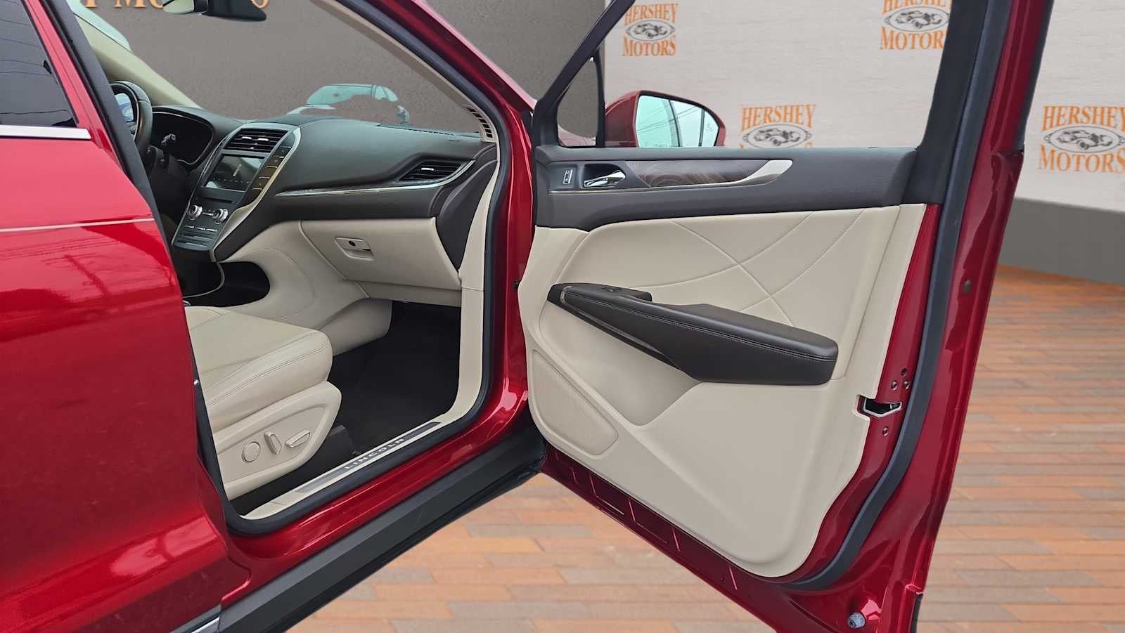 2017 Lincoln MKC Reserve