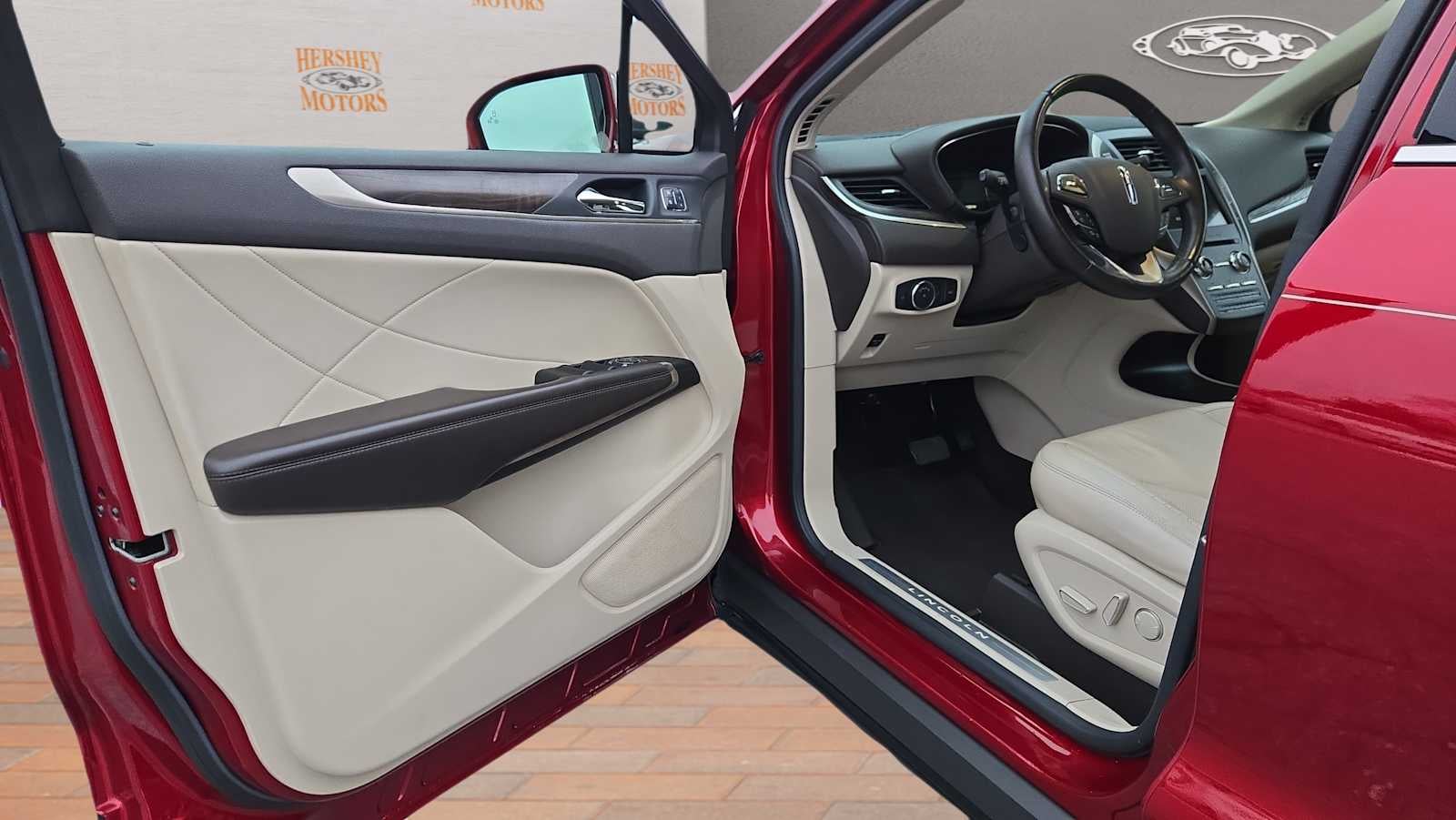 2017 Lincoln MKC Reserve