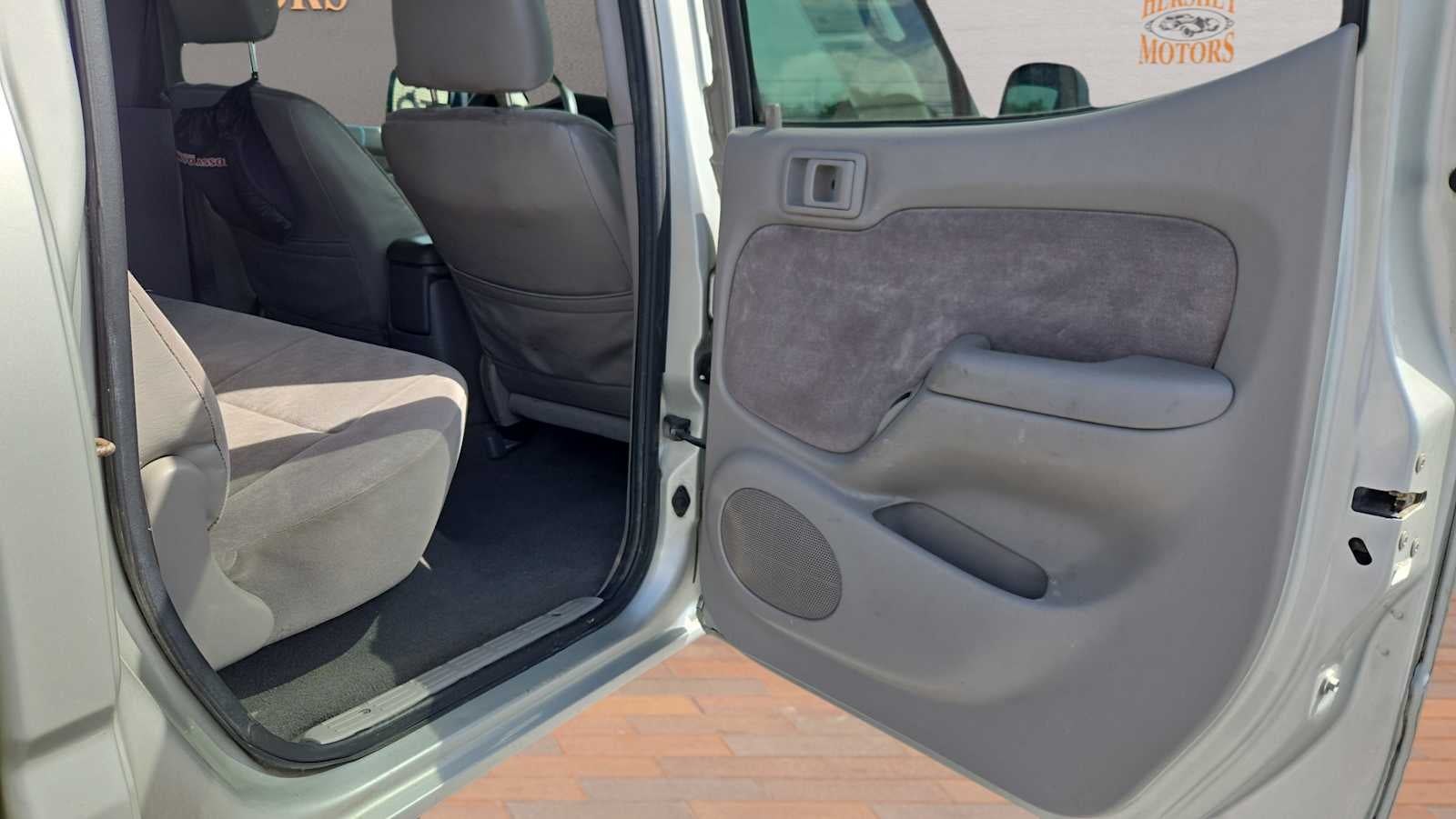 2004 Toyota Tacoma Base
