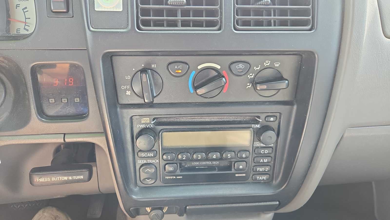 2004 Toyota Tacoma Base