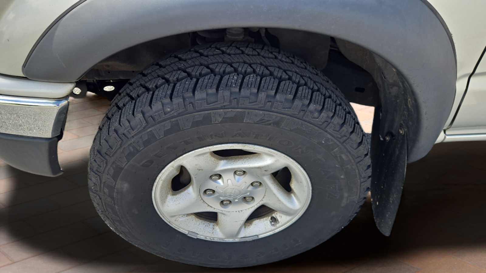 2004 Toyota Tacoma Base