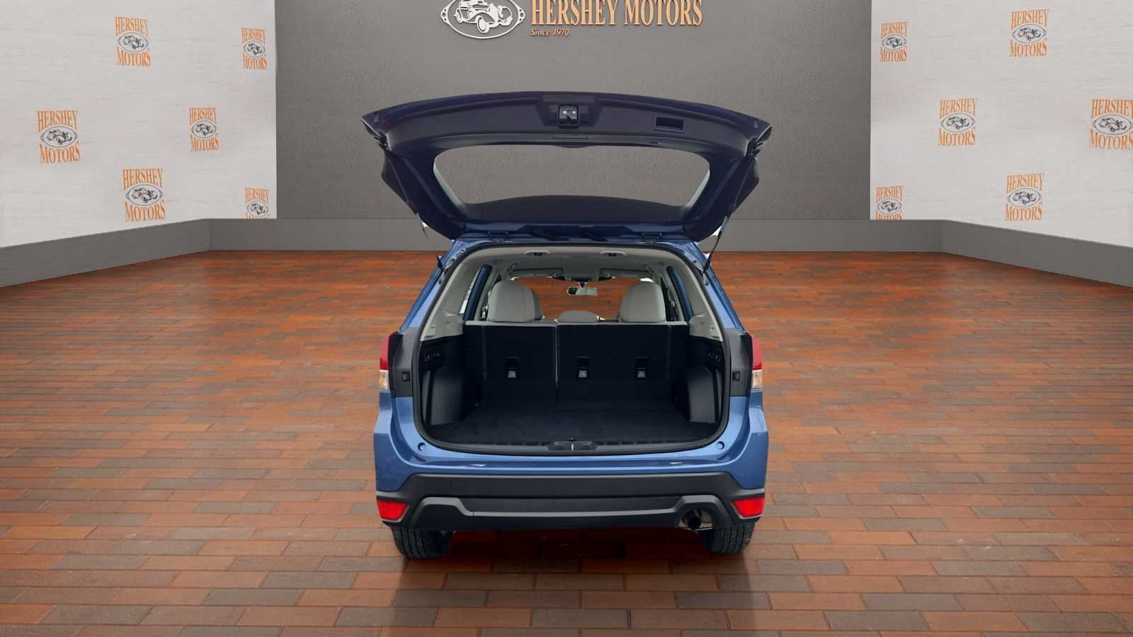 2023 Subaru Forester Base