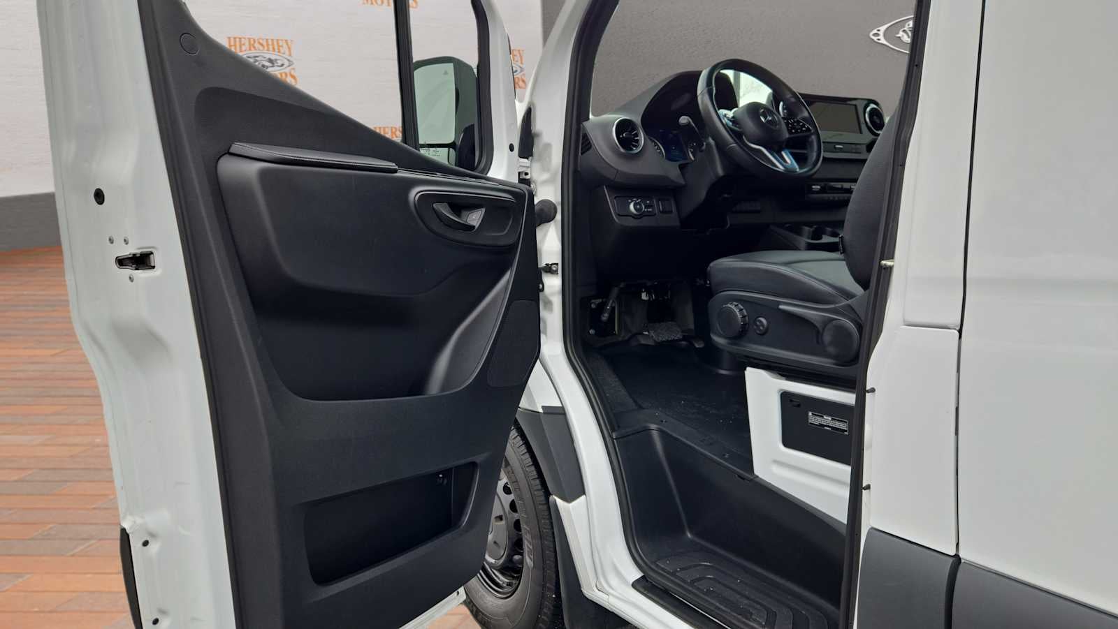 2022 Mercedes-Benz Sprinter Base